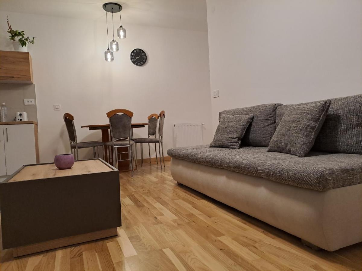 Das Apartman Суботиця Екстер'єр фото