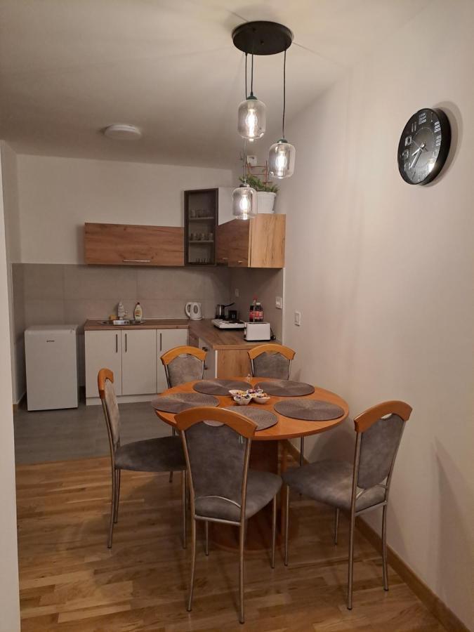Das Apartman Суботиця Екстер'єр фото