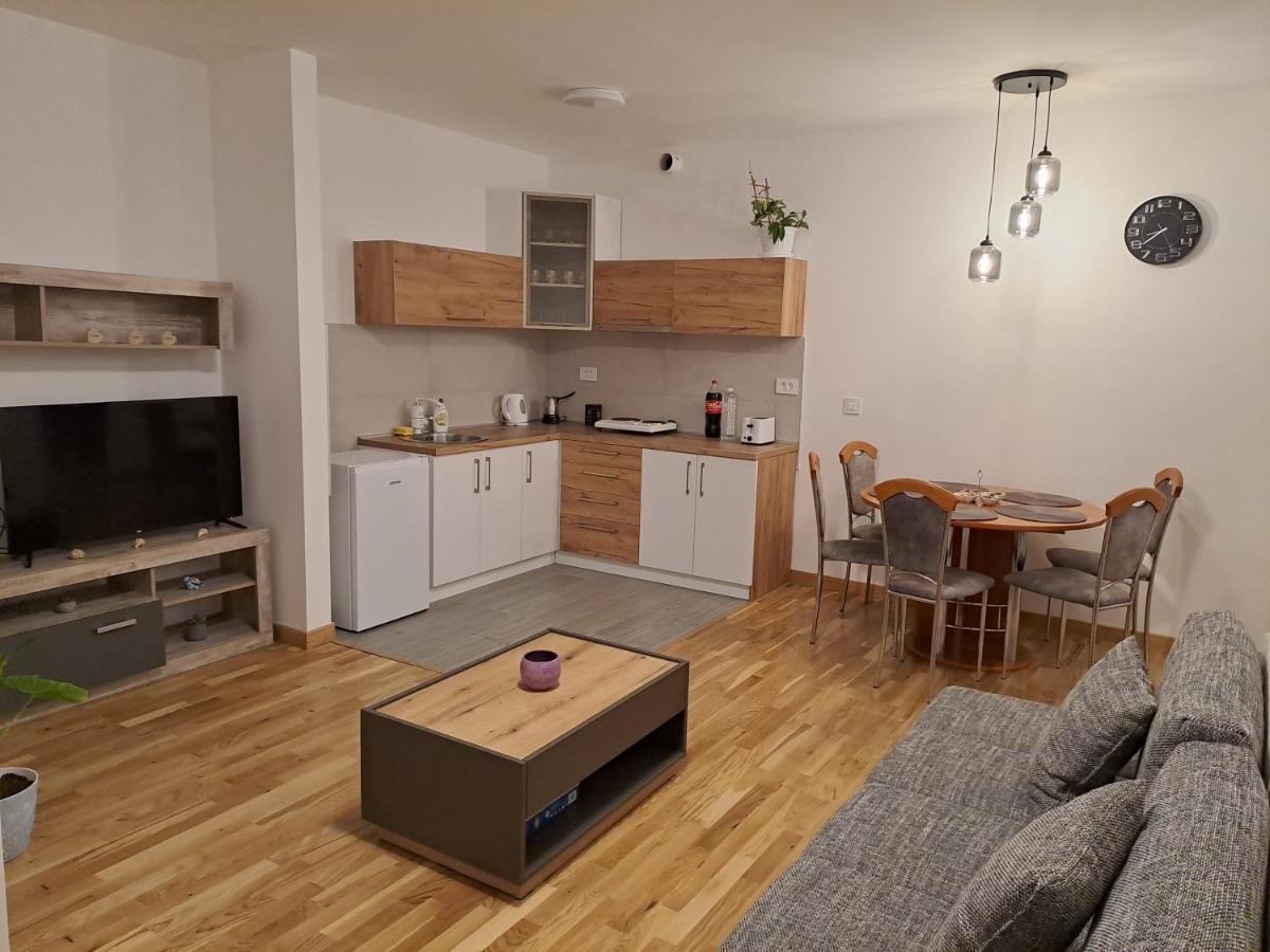 Das Apartman Суботиця Екстер'єр фото