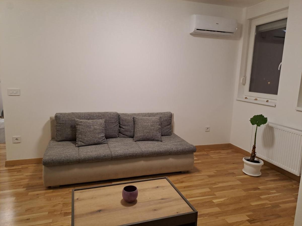 Das Apartman Суботиця Екстер'єр фото